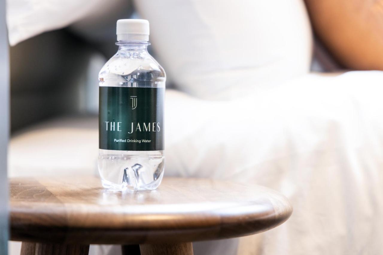 The James مانشستر المظهر الخارجي الصورة